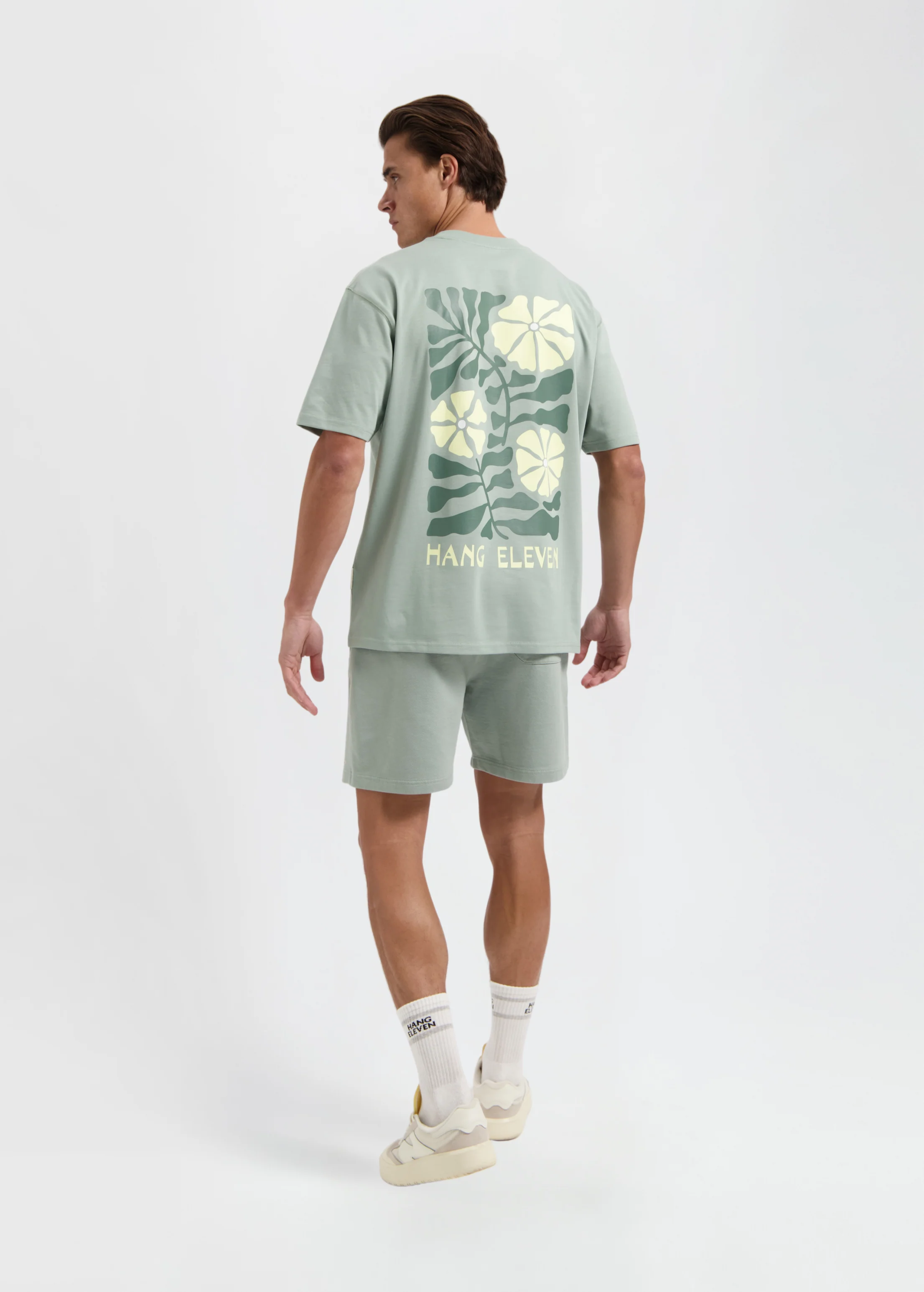 Flowers Tee - Green - Image 5