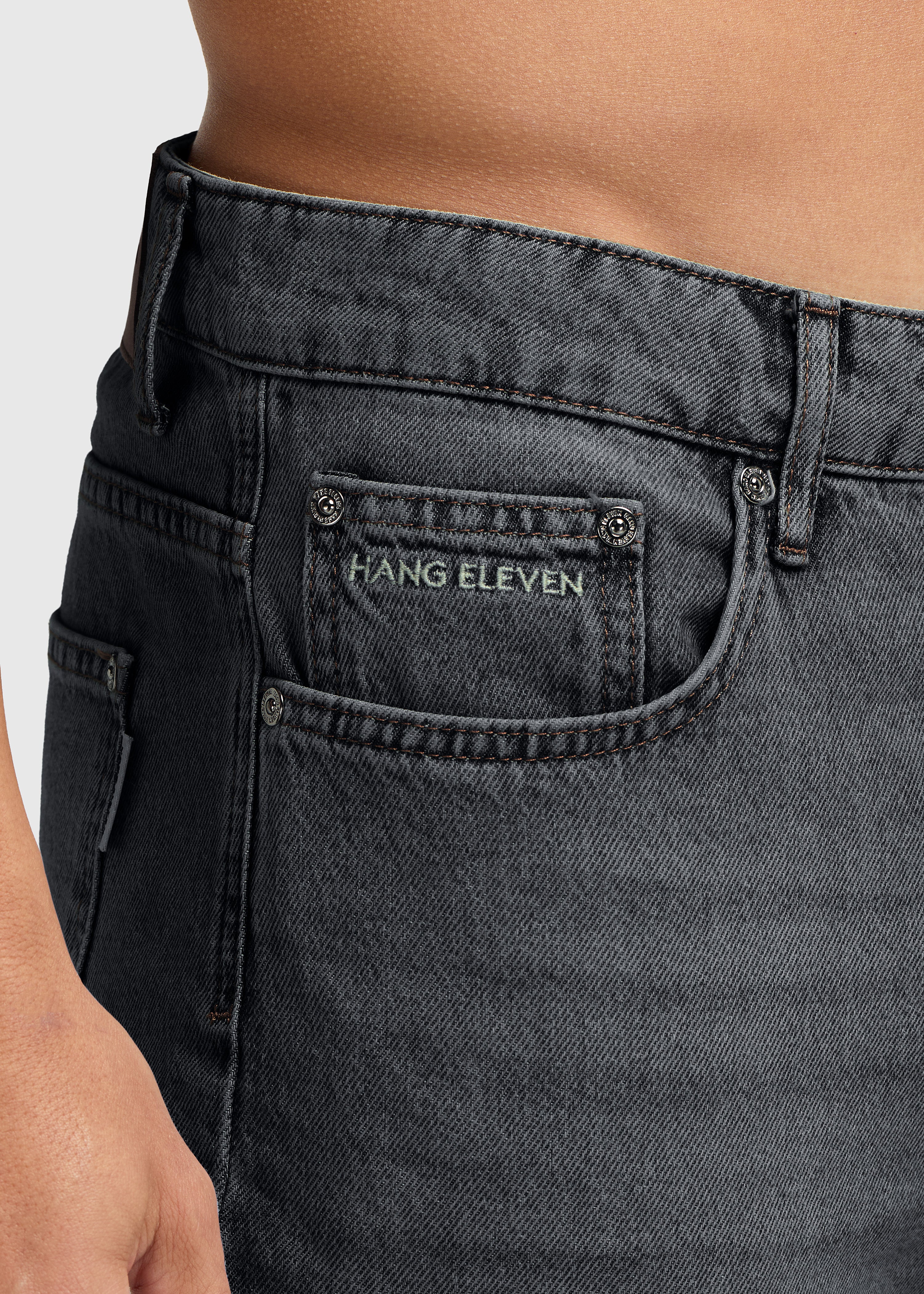 The Clean Straight Jeans - Black - Image 4