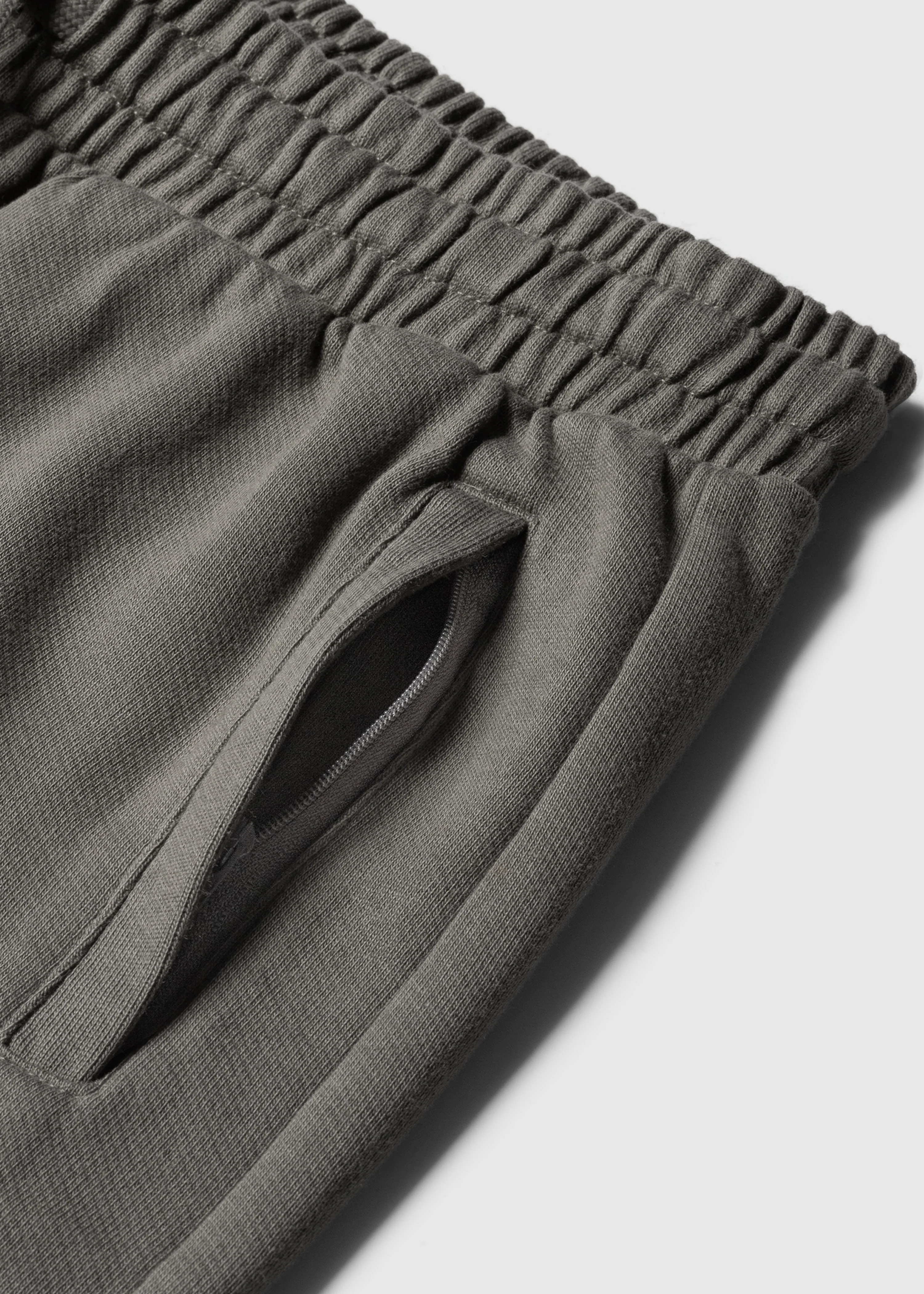 Essential Sweat Short - Anthracite - Image 5
