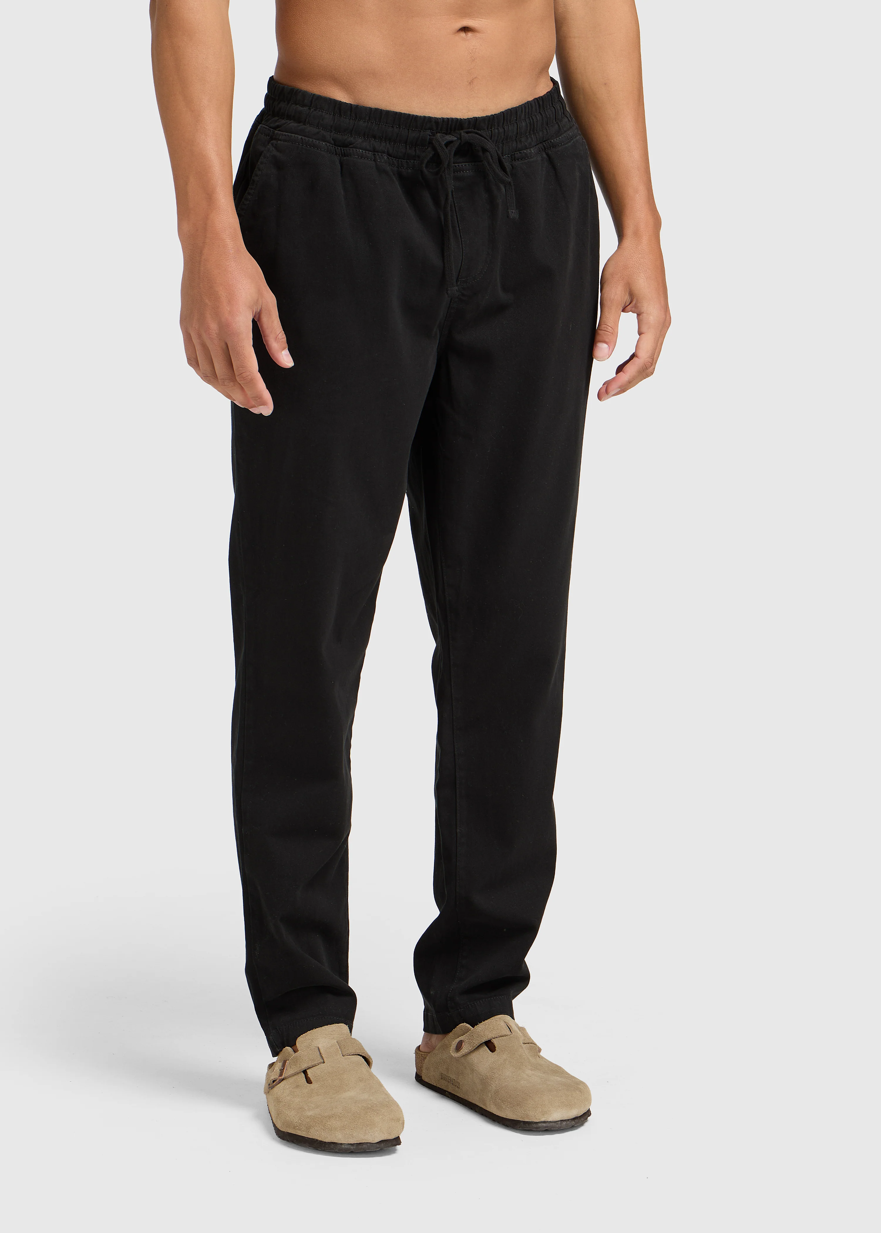 The Washed Chino - Black - Image 6